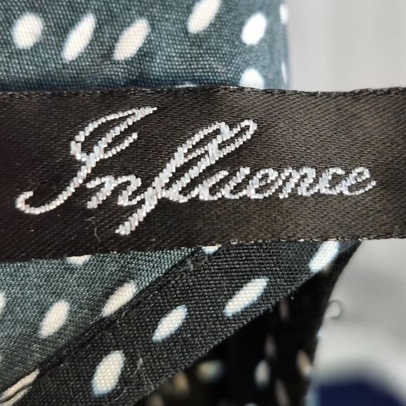 Influence Black w/White Spots Short Sleeve Tiered Skirt Maxi Dress Size 10 - Picture 7 of 10